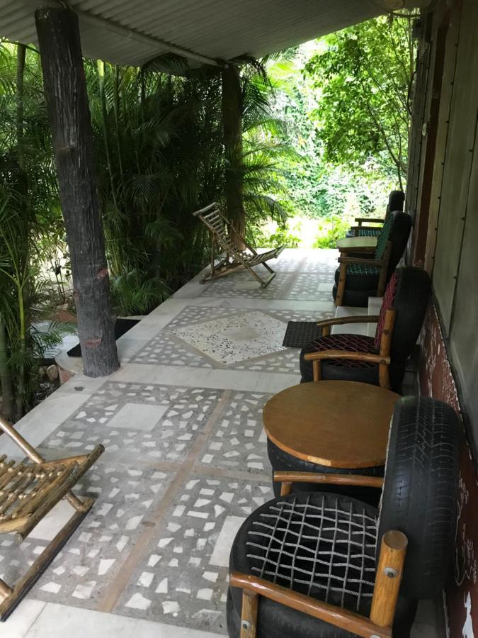 Baaz Jungle Resort Khawāsa Exterior foto